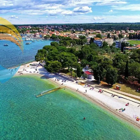 Fuer 4 Personen Ca 40 Qm In Fazana, Istrien Istrische Riviera *